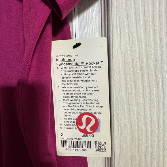 NWT LULULEMON Fundamental Pocket T - Wild Berry - Picture 3 of 6